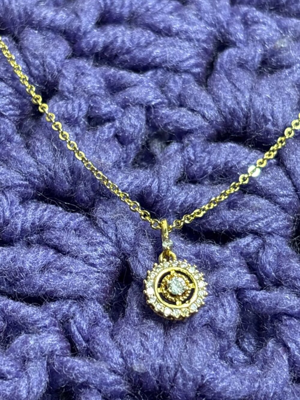 Dainty Clear Rhinestone Circle Pendant Necklace Goldtone Chain 16-18 inches Long
